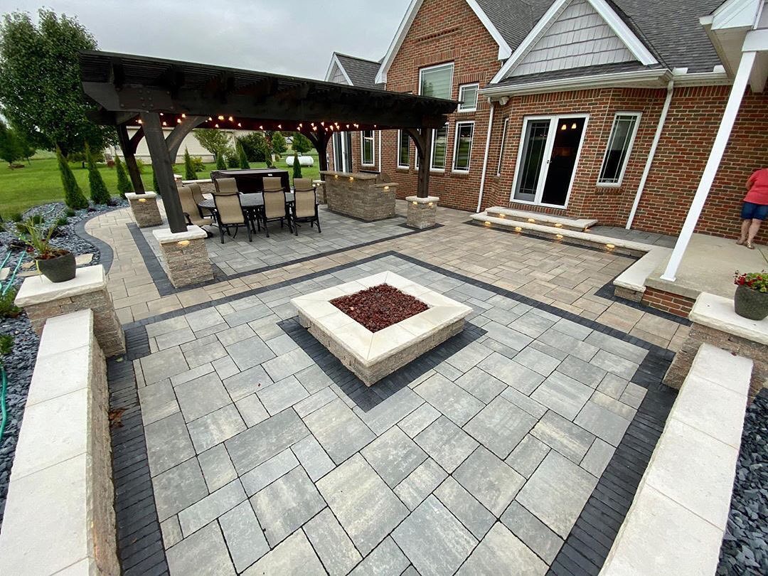 scapedpro's tweet photo. An outdoor living space by @outdoorliving.life
#scaped #scapedpro #landscape #landscaping #landscapedesign #landscapearchitecture #landscapephotography #hardscaping #contractor #construction https://t.co/P7UOlhPiU2