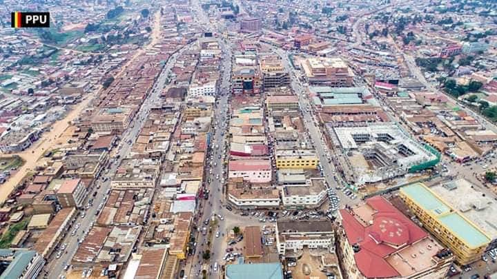 mirama02's tweet photo. Ugandans have built schools, universities,hotels,hospitals, industries,shopping malls,filling stations,worshipping houses, beautiful mansions,etc,in Kampala and elsewhere.This has been done because of the prevailing peace and political stability in the country
#HappyBirthDaySevo https://t.co/h6EoRwJnSH