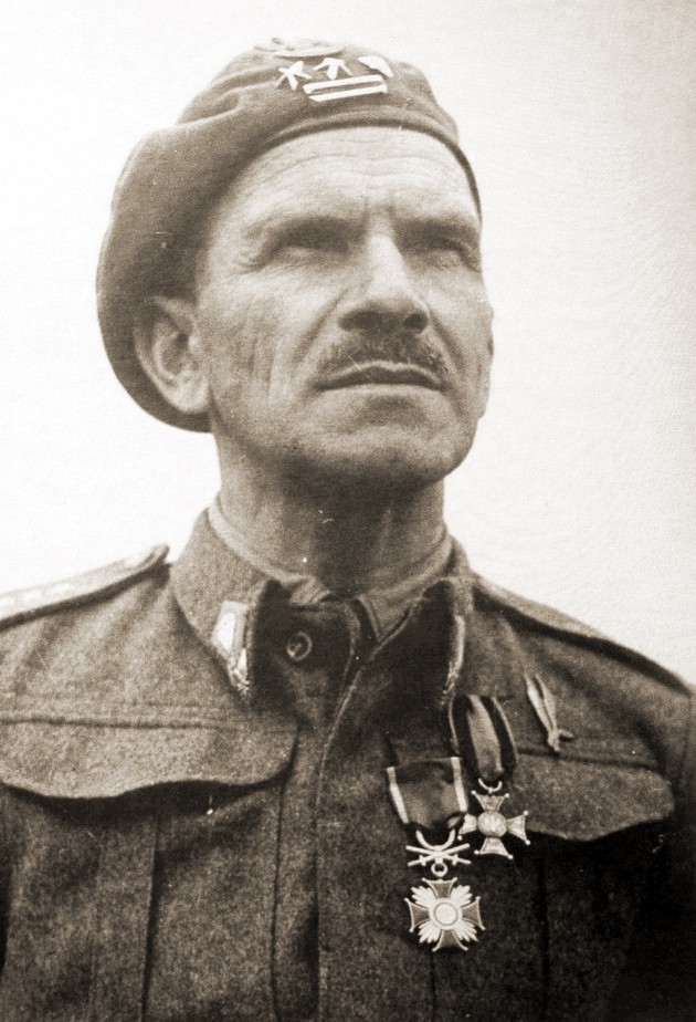 29 of 40:Major General Stanislaw Sosabowski, commander of the Polish Independent Brigade, told Browning (the 1st British Airborne Division commander) that the plan could not possibly succeed.