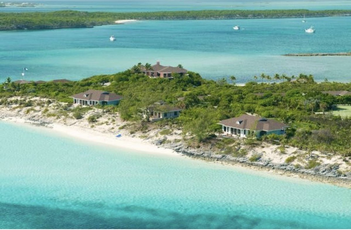 AdamStewart's tweet image. Heaven on earth is open. @FowlCay