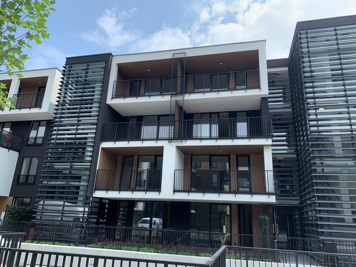 TrespaTweets's tweet photo. River Lane is a modern, elegant apartment complex located in Krakow, Poland. The apartment complex is designed for the premium segment in which the residents will be able to enjoy the advantages of a unique location.
Discover more: https://t.co/Y2FMYbBAEp
#thinktrespa #meteon https://t.co/jByRpj0vmg