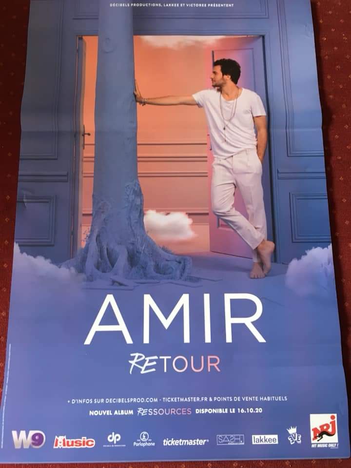 ptitesarah37's tweet photo. Après #amirtour puis #addictour prêt à faire ton reTour à Tours @Amir_Off 😂😂 en tout cas nous on est prêts à refaire #lafête avec toi 😘😉 https://t.co/seoH6fhscE