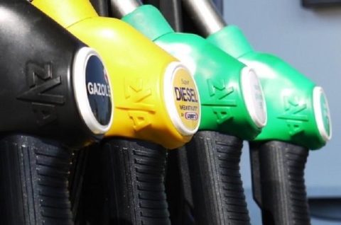 altabrescia's tweet photo. Serbatoi gasolio in offerta promozionale direttamente dal produttore, visita il nostro nuovo sito https://t.co/phezc4pWVG o chiama +39.030.2410965 #serbatoi #diesel #gasolio #cisterne #tank #brescia #piusi #zva #eni #agip #shell #tamoil #q8_jobs https://t.co/7VNxrK30WD