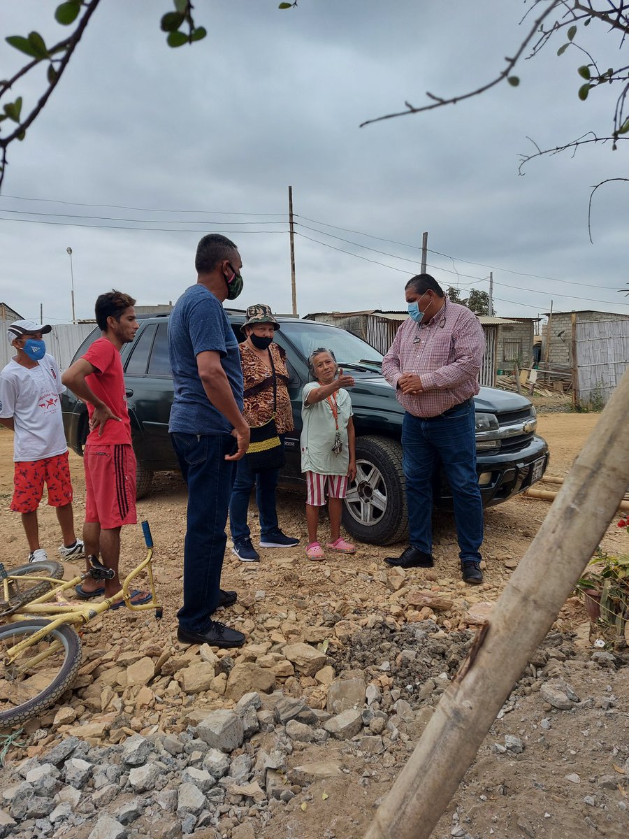 RodrigoCJuntos's tweet photo. Ayuda Humanitaria, 282 coop.Una sola fuerza #Duran #caminemosconRodrigo https://t.co/fB2ZZxCcm8