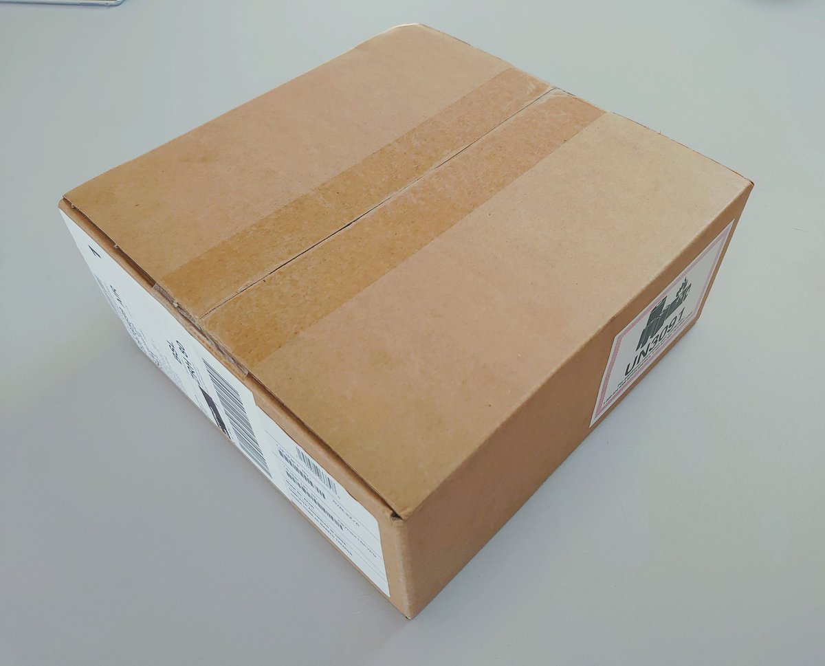 AdmVonSchneider's tweet image. An ominous package just arrived. #BinDiff