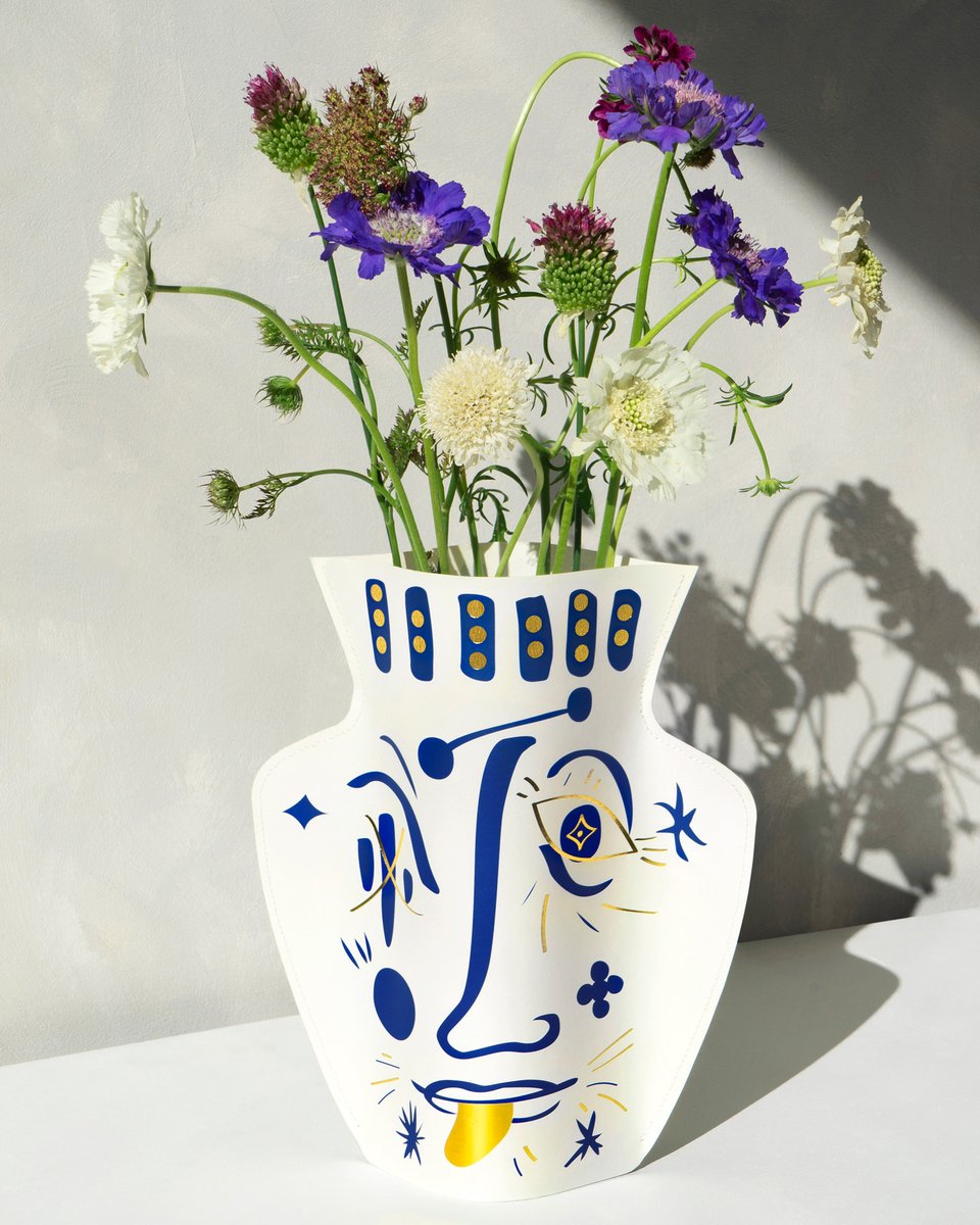 Jaime Hayon's limited-edition Paper Vase's for Spanish lifestyle brand <a href="/OCTAEVO/">OCTAEVO</a> are available in-store and online at: bit.ly/32wYoFF