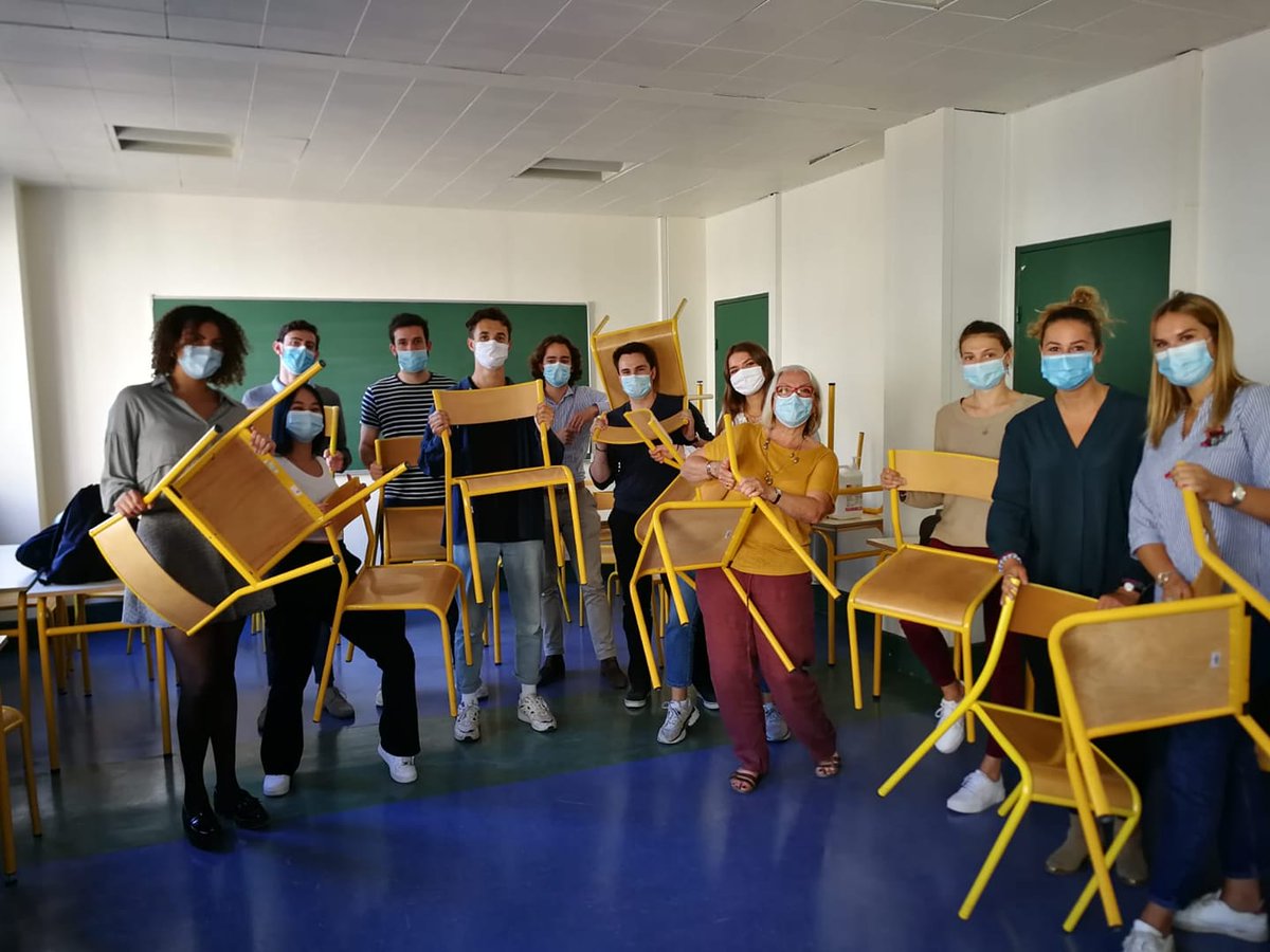 come_inc's tweet image. Rentrée vitaminée pour les étudiants en Master d'innovation managériale CIM à #ParisDauphine Impro appliquée à la #cohésion l'écoute et la #créativité #management #fun #impro Be playful to be creative ! @sebastiendamart merci de votre confiance, cette promo est top!