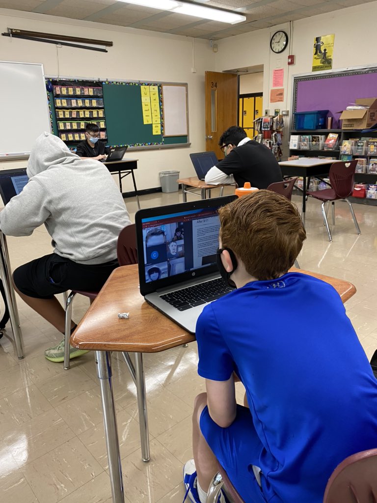 Period 2 Reading 7 working hard in their breakout rooms! #ramresolve <a href="/WH_MSRAMS/">West Hempstead MS</a> <a href="/WhufsdRams/">Ram Pride</a> #MSreadingrooms