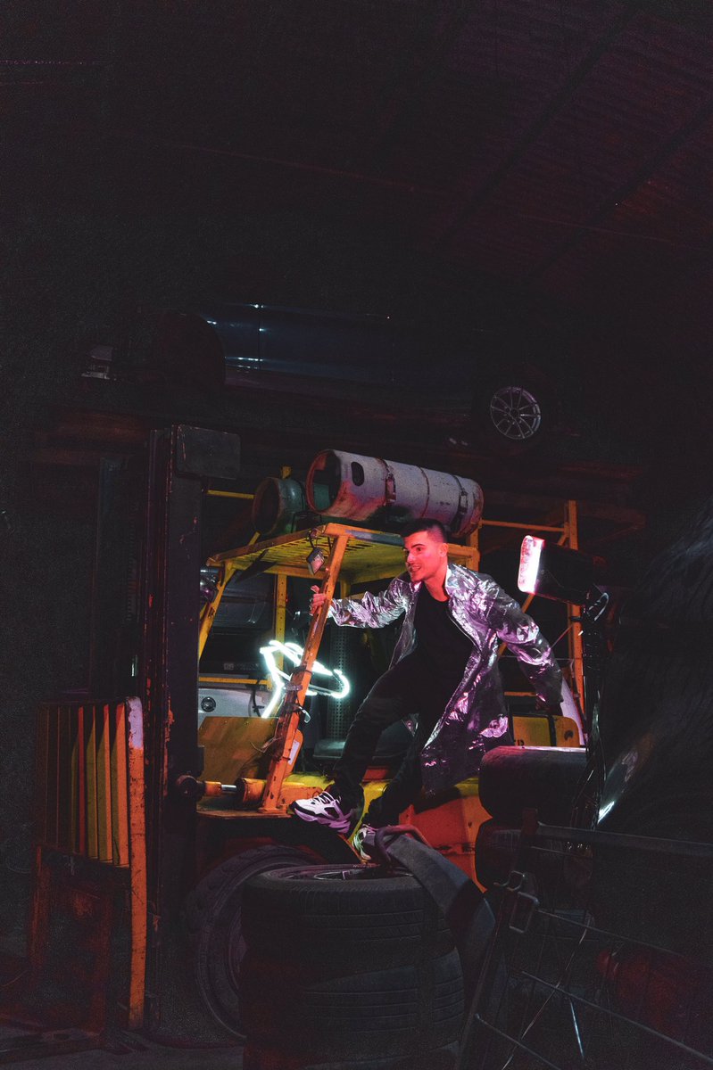 nationfbr's tweet photo. . “Manopla” do @fbroficiall ultrapassou a marca de 100K streams no @SpotifyBR 😭🦾

Esse é o primeiro vídeo do artista, a chegar nessa marca. Parabéns F.B.R 🔥 essa é a única coisa que importa hoje! https://t.co/aqahBHM0qk
