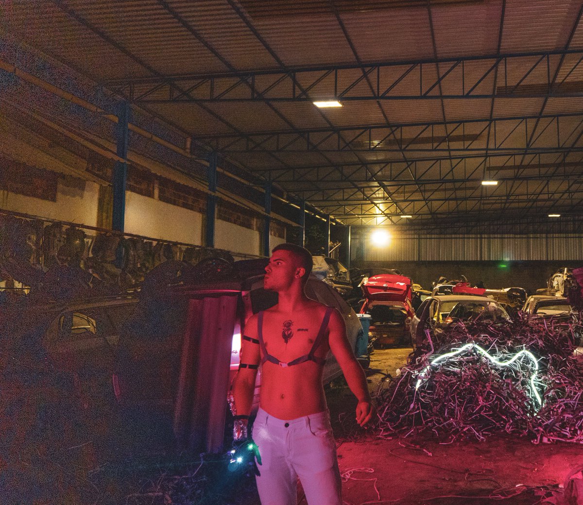 nationfbr's tweet photo. . “Manopla” do @fbroficiall ultrapassou a marca de 100K streams no @SpotifyBR 😭🦾

Esse é o primeiro vídeo do artista, a chegar nessa marca. Parabéns F.B.R 🔥 essa é a única coisa que importa hoje! https://t.co/aqahBHM0qk