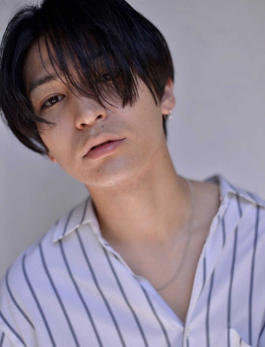 とろろご飯 ヘアカタログ見てたら亀梨和也さんにどちゃくそ似てる人出てきてびっくらこいてる T Co Jzaldvezpb Twitter