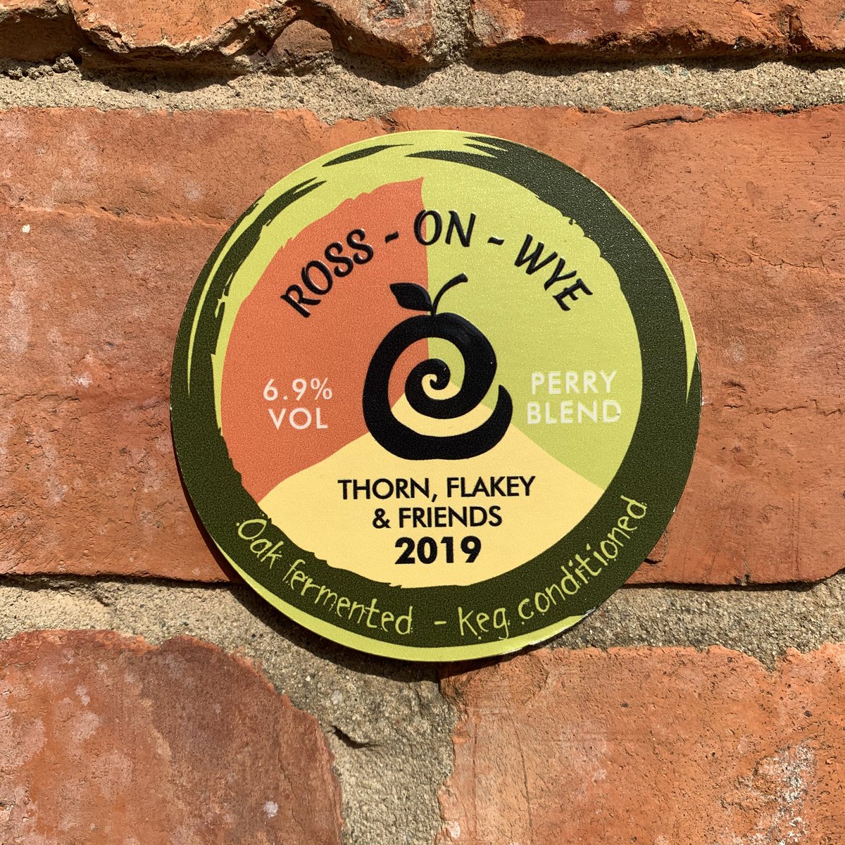 beerhouses's tweet photo. The Wizard returns with gifts! Coming soon to beerhouse. Thank you @RossCider 
.
.
.
.
#perry #rethinkperry #realperey #keykeg #wizard #cider #realcider #rethinkcider https://t.co/CI1atmHN6E