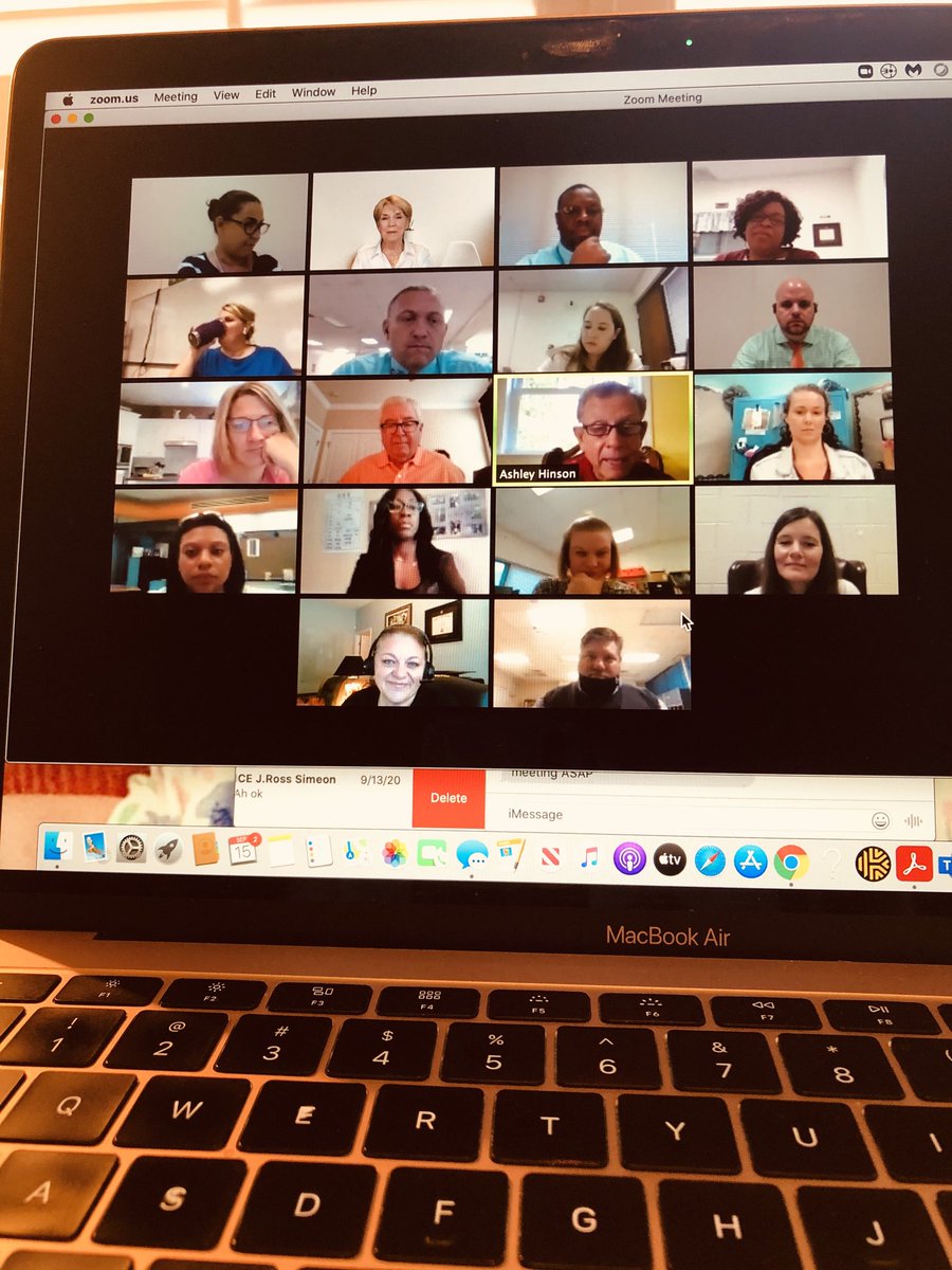 emiliesimeon's tweet photo. Synergy Seminar with PDP Cohort 5 #LeadershipMatters #PDPC5 #SRECLeadership #AspiringPrincipals https://t.co/s97818ddxv