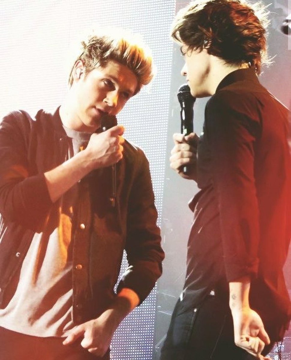 narry being one of my favourite friendships: a thread that should be longer but you get the point :)