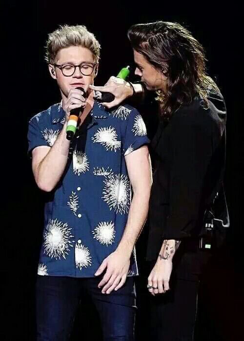 narry being one of my favourite friendships: a thread that should be longer but you get the point :)