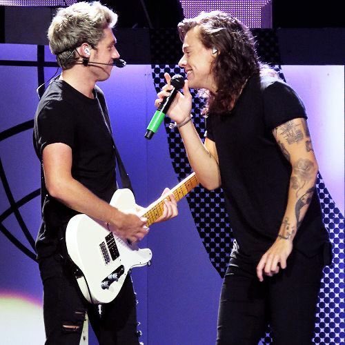 narry being one of my favourite friendships: a thread that should be longer but you get the point :)