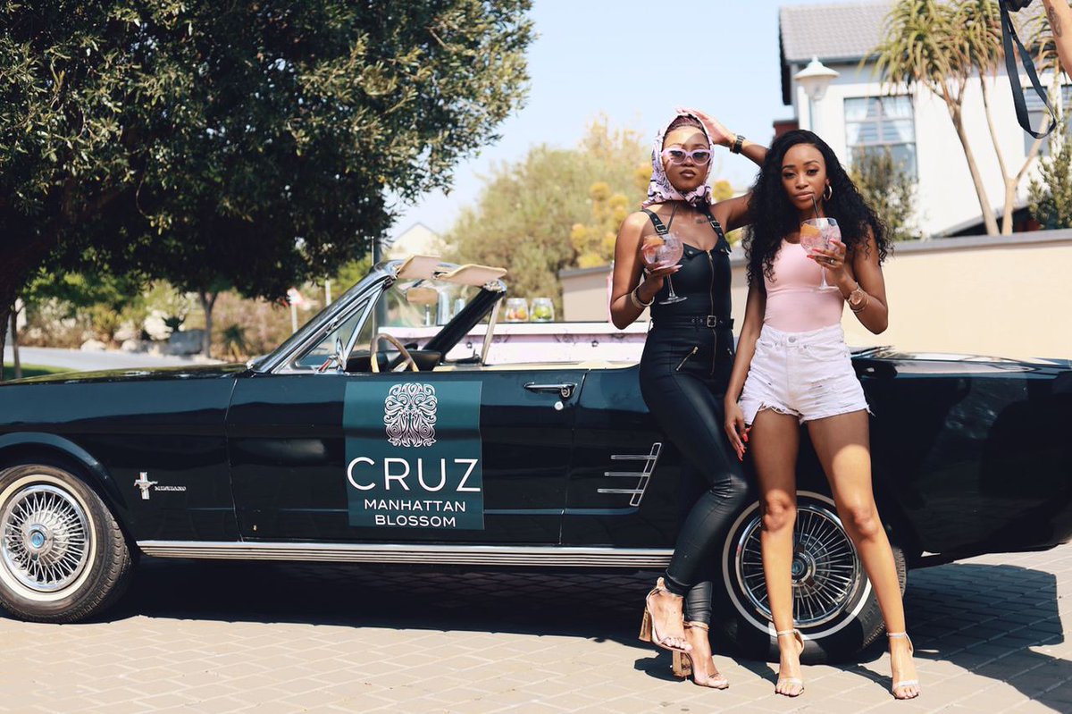 Shasha_Kele's tweet photo. Cheers to BLESSINGS : @nomoozlie & @thabsie_sa ๐บ๐บ๐พ๐ฅ๐ฅ๐ฅ
#BlossomWithMOOZLIE
#CruzInFullBloom
#FullBloomWithMOOZLIE https://t.co/aNJD8f2oqG