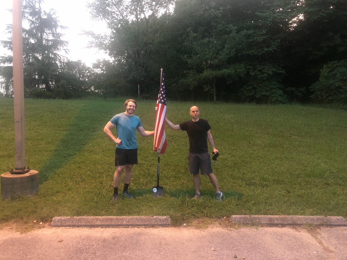 #LDP in action!  This morning a peaceful transfer of (extremely limited) power was conducted at <a href="/F3Berm/">The Bermuda Triangle - F3</a>.

#TCLAPS to Lipton on a job well done, and welcome aboard Shy Guy!

#MemphisMojo #MemphisRules