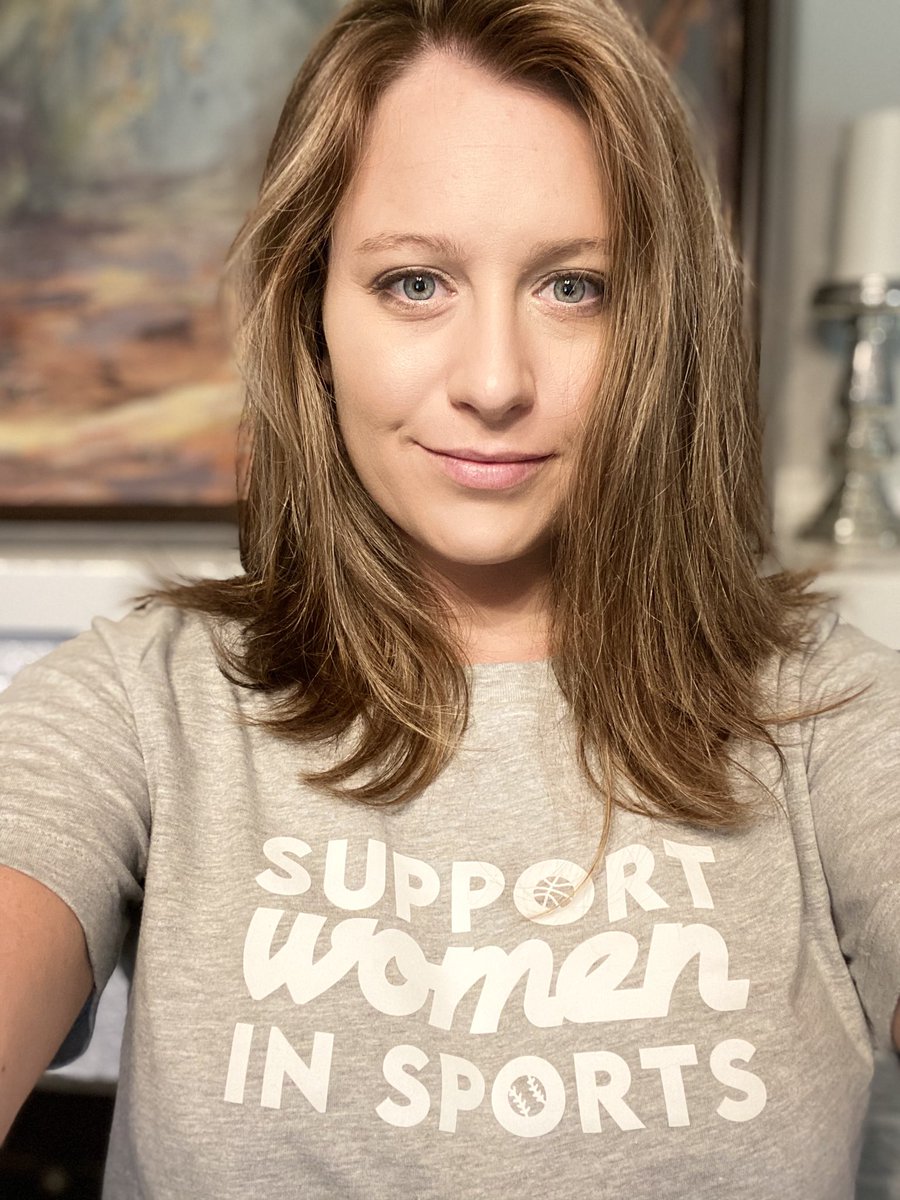 It finally arrived! Excited to wear my #SupportWomeninSports tee today!