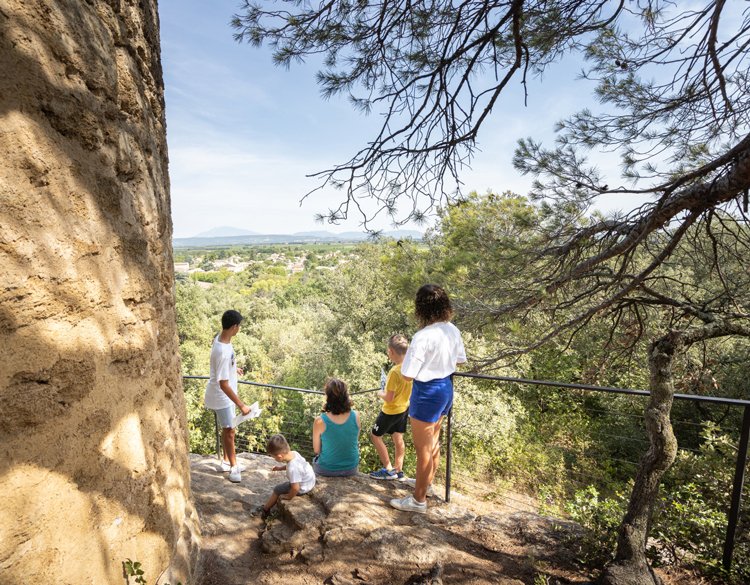 Journées du patrimoine 
SAM 19 et DIM 20.09 ouverture gratuite 10h-18h des <a href="/chateauxdrome/">Châteaux de la Drôme</a>
✅Grignan : visite libre des extérieurs
✅Suze-la-Rousse : visite libre + animations sportives le dimanche avec <a href="/CaissEpargneLDA/">Caisse d'Epargne LDA</a> 
✅Montélimar : jeux familles 
bit.ly/2FAHzk7