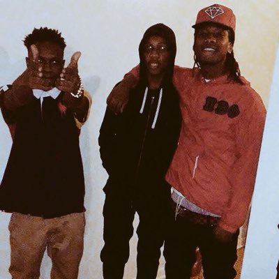 OnMyBullyShit's tweet photo. #LONGLIVESMOOTH π€π€ #NewProfilePic https://t.co/cSC3qogfGa