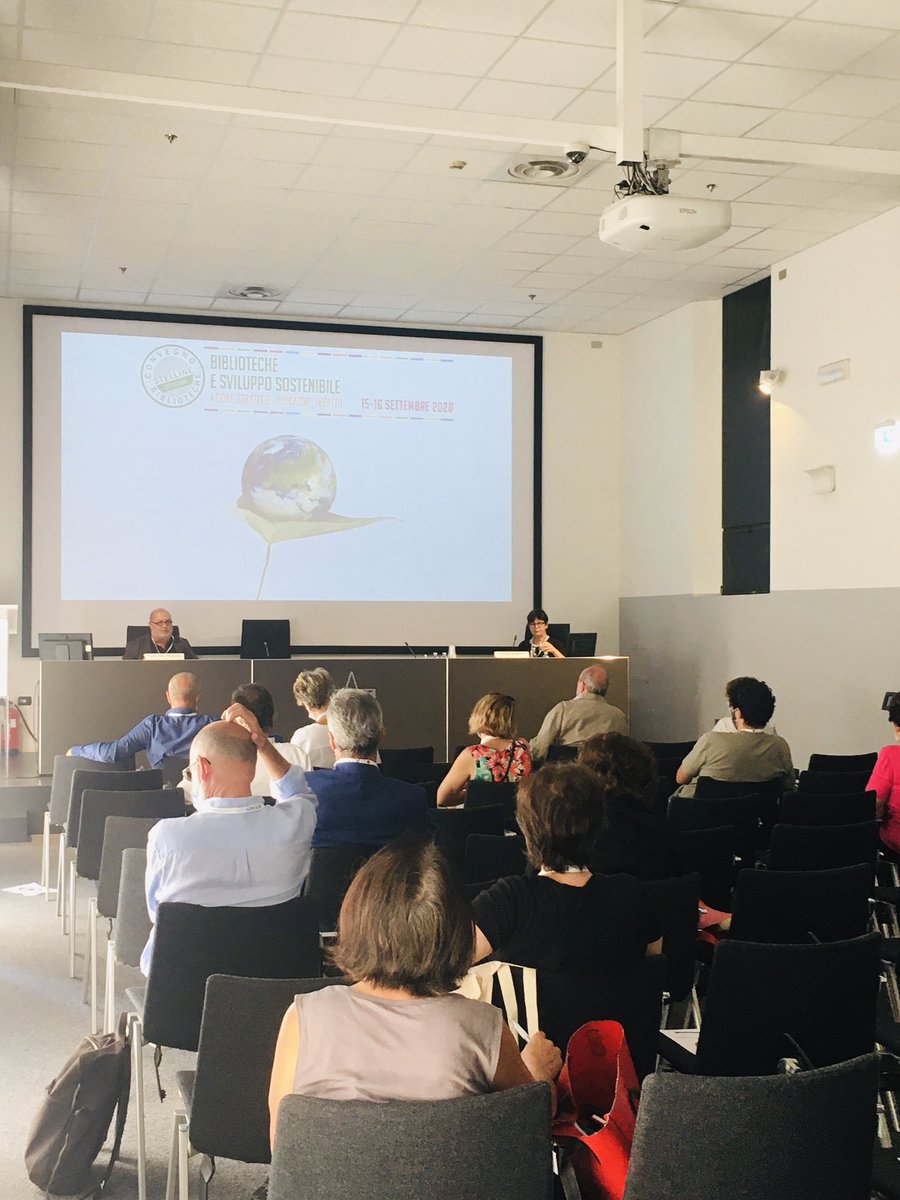 “La biblioteca mostra alla comunità una sostenibilità desiderabile: non una sostenibilità di rinunce ma di ricerca, novità e slancio”.  Il convegno riprende con Luca Dal Pozzolo,<a href="/FitzcarraldoFon/">Fondaz. Fitzcarraldo</a> , alla sessione “#Biblioteche pubbliche e sviluppo sostenibile”.

#stelline20