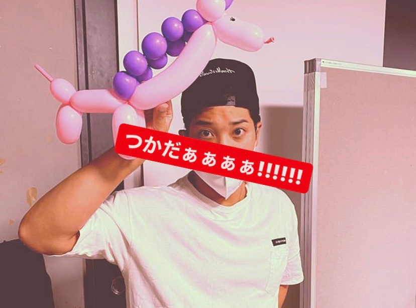 yuu_pipipi_615's tweet image. つかぴのインスタライブでした🤗✨
途中からイヤホン耳からブン抜いて無音の顔面だけみてました🤗✨
その他は見ずに顔だけ見てました🤗✨
むしろそれのみ欲しました🤗✨
それだけでめちゃくちゃ笑えました🤗✨
つかぴ面白いね🥰🌈好きよ♡
#ブラゴーリ　
#塚田裕輝