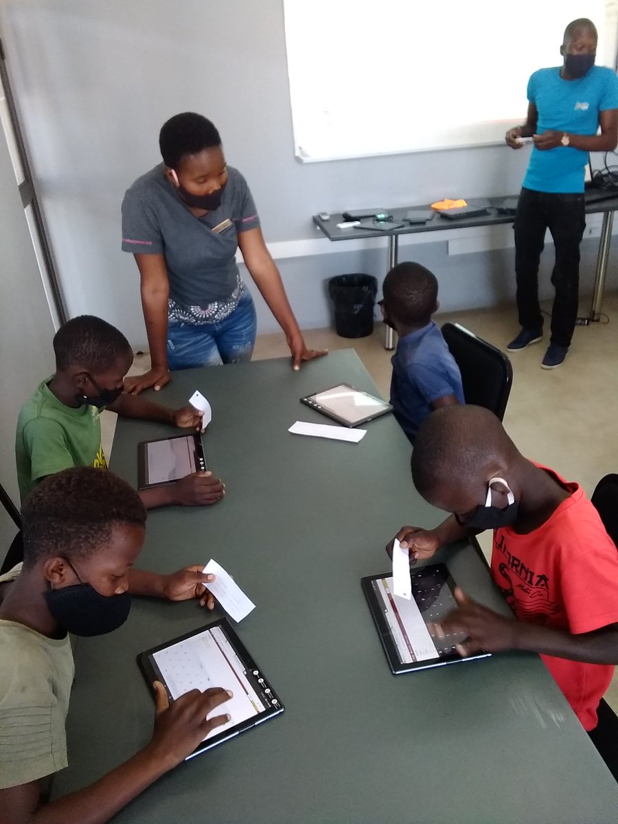 FloydMathonsi's tweet photo. #OLAafternoon programme @dumphriesdlc @GwfOnline https://t.co/LRCvVnrjPI