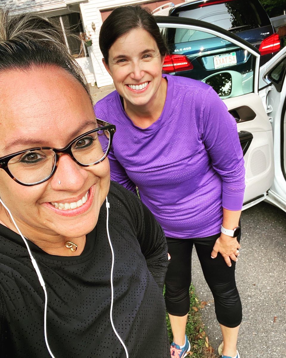 nancy_p_1015's tweet photo. 3.5 miles 
I’m twinning w my friend Trisha! We even have same shirts underneath our long sleeves! I love this shirt BTW 
Sept 15 is our friend anniversary! First run together was 4 years ago! She’s sure happy she swiped right on me 😂

#runhappy #runfie #chillLongsleeve #zyiarep https://t.co/nSEeZlAbCc
