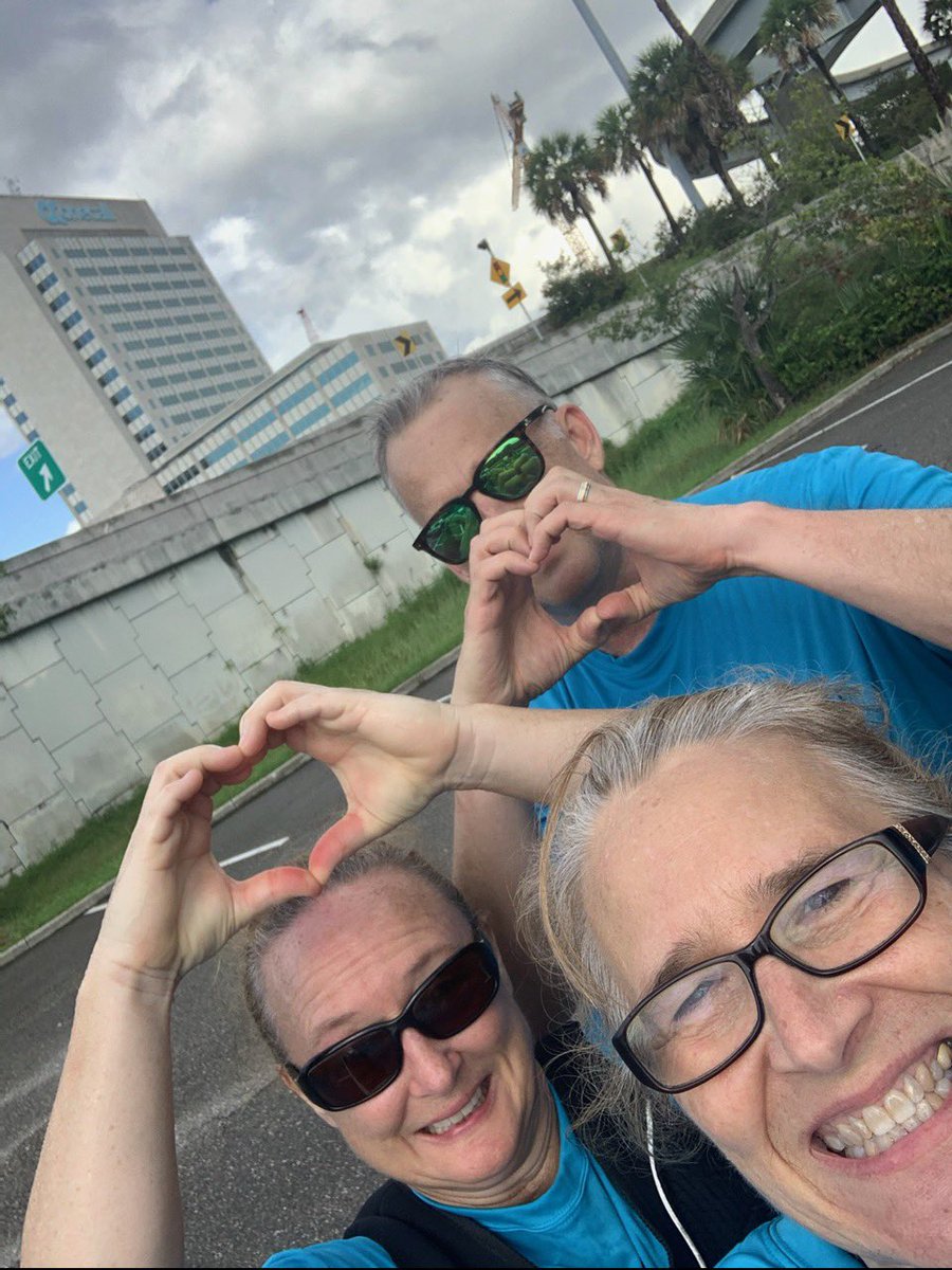 jmmitrick's tweet photo. #BaptistBeaches team members participated in the #FirstCoastHeartWalk to honor and celebrate heart and stroke survivors, raise lifesaving funds and encourage physical activity this weekend. We are #BaptistProud to support @American_Heart. https://t.co/FeTmZZzCZp