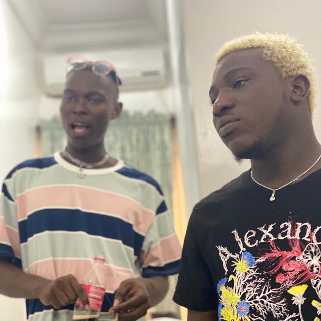 iamdongee1's tweet photo. Me Wey Never Make Money
You want me to stop  WHY???
@kingsammygramm Tuneboi
Follow @afterwekissedgramm for more updates 
#AWK2020 https://t.co/QR57Vx4GwJ