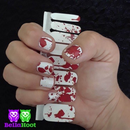 Gamer_Mom13's tweet photo. Halloween nail sets are here to make your spooky day even better! The price ranges from $7-$8, aren’t those amazing prices?? We have more to choose from on my site under “Fall” 
https://t.co/jpxCFLYsDi
#halloween #skulls #candycorn #blood #bats #zombie #skeleton #pumpkin #spider https://t.co/axhg4XZ359