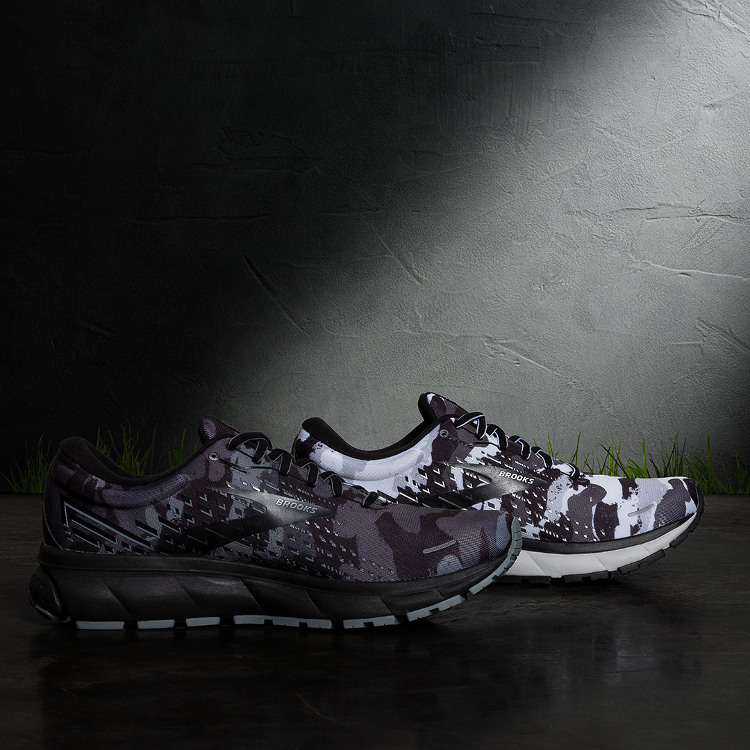 brooksrunning's tweet image. An award-winning favorite is back with a limited-edition camo look and… wait where’d it go? Your miles won’t see you coming in the Camo #Ghost13. brks.co/camo_TW