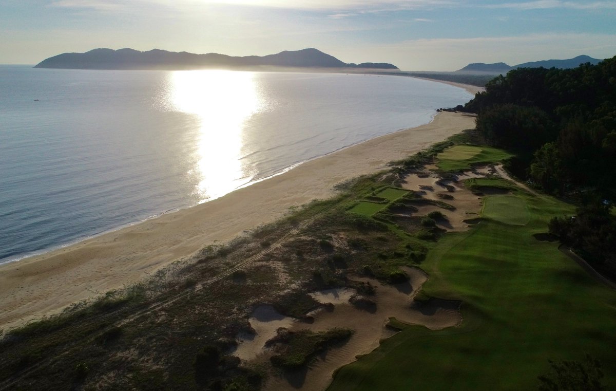FaldoDesign's tweet photo. Excited to announce the new 19th hole at our @NickFaldo006 Signature Design - @Laguna_Golf_LC. 
 
Offering an idyllic links experience with panoramic beach side views, the new hole invites a variety of shots to create a stunning strategic challenge.
 
#StrategyAndMemorability https://t.co/7CjZ0wkaRJ