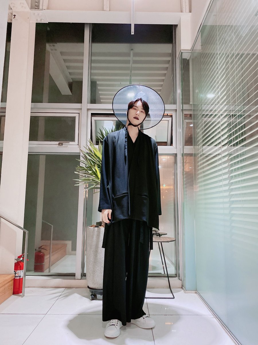 NewWorld_VICTON's tweet photo. [#승식 ]공포특집 이불킥!!너무 재밌었당!!오늘 무서워서 잠못자는거 아니겠죠?ㅎㅎㅎ이따 야작실에서 또 봐요!!! https://t.co/8Y1exKebOJ