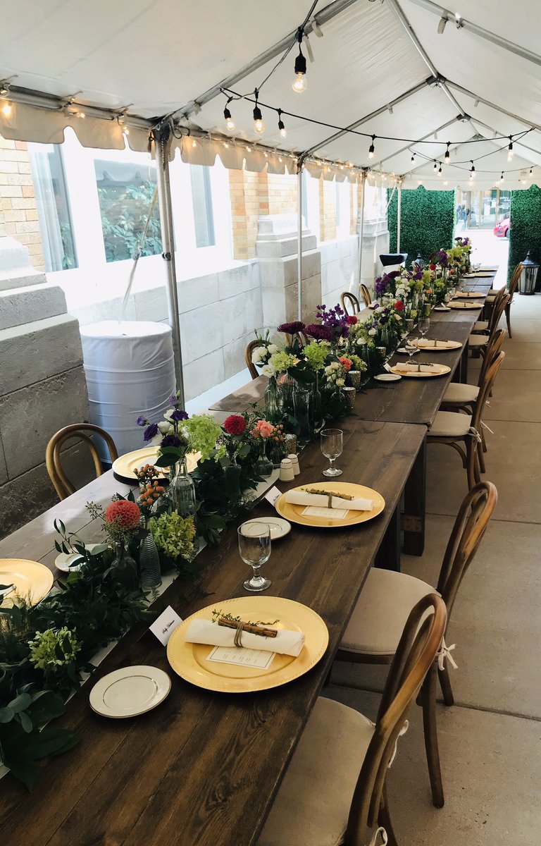 ChefHannah419's tweet photo. Another beautiful catering, the menu was a collaboration of the ProMedica Health Systems Executive Chefs.  @SodexoProMedica @ProMedicaHealth @sodexoUSA @SodexoChefs https://t.co/SgjifqnIER
