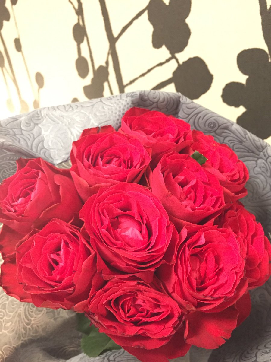 久保田夏菜 とても嬉しい 夏木マリ さんのインスタにちょこっとお邪魔させてもらったみたい 以前カンボジアの話を聞いてくださった時 夏木さんが この先も頑張りましょう お互いにね と 今でも忘れない最強のエールでした 変わらず憧れています