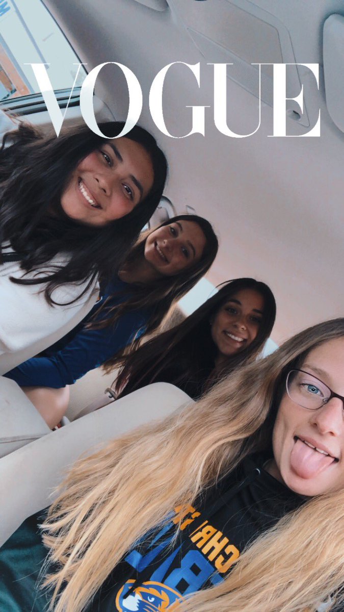 Ashton_Nelson01's tweet photo. i just wanted to show off how cute my friends are💕💕 https://t.co/11GBx2PS6I