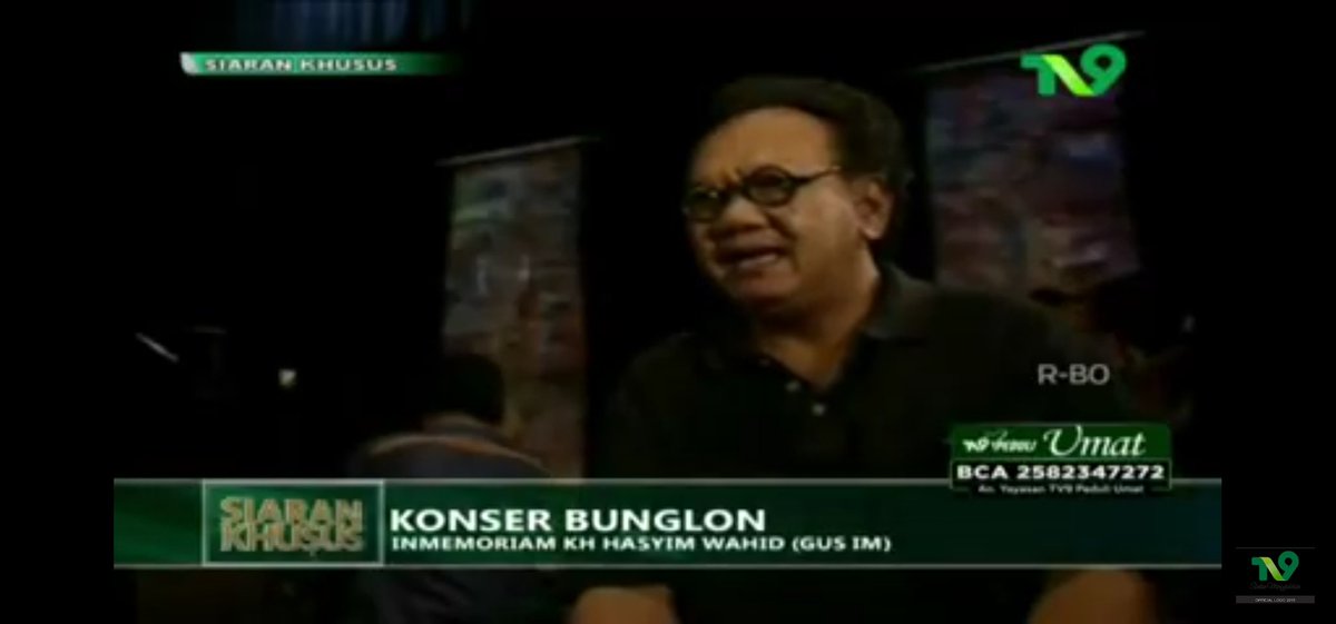 TV9NUsantara's tweet photo. Penyerahan buku antologi puisi BUNGLON dari @savicali pd #GusIm
#NowLive
https://t.co/OWiByEIEmY https://t.co/hcdRQV4ZAQ