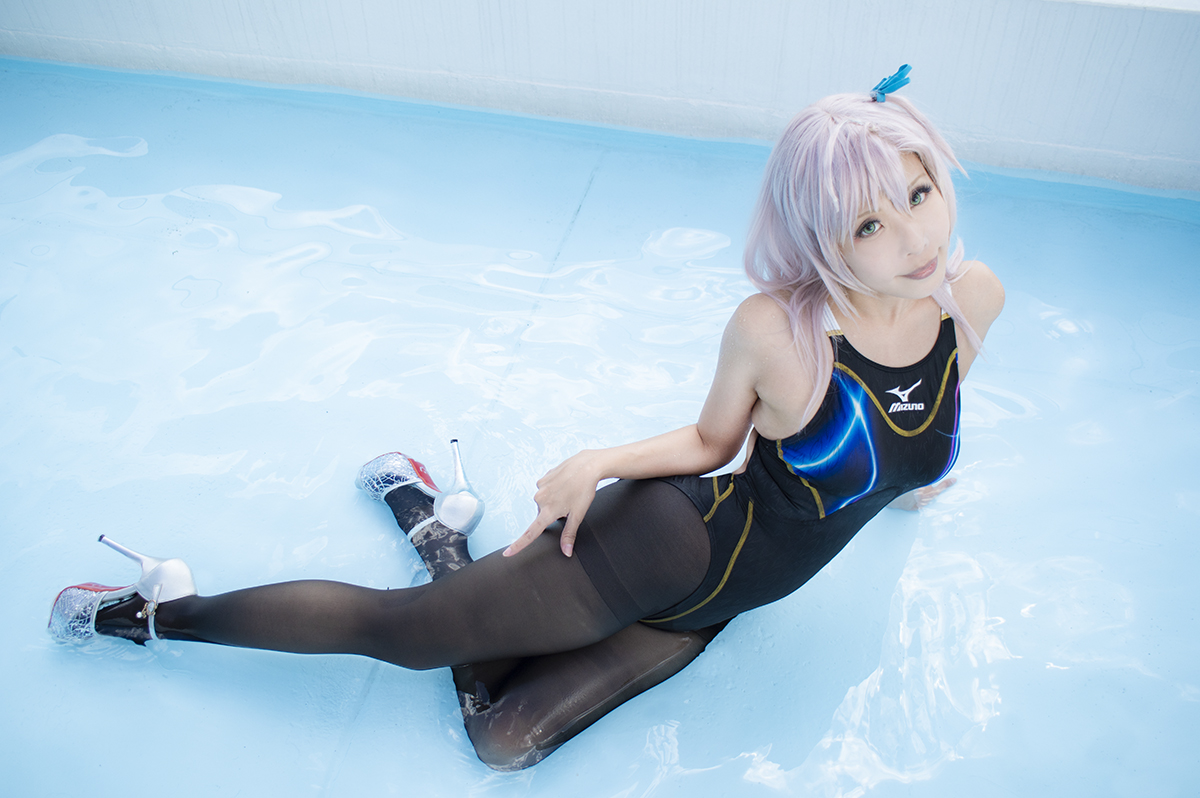 「【コスプレ*捏造注意】
艦これ
衣笠改二×競泳水着 ** 鞠月ハル
Photo&」|鞠月ハル🍑5/3SCCのイラスト