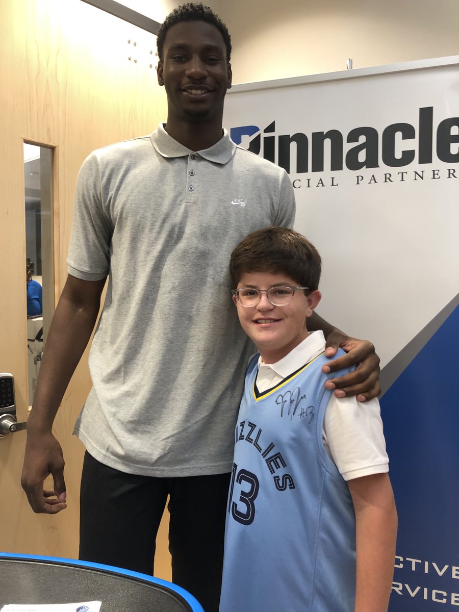 mdstamper's tweet photo. Happy happy birthday to JJJ! Thank you for being so amazing on and off of the the court! Brannon says a big HBD to you! 💙⁦@jarenjacksonjr⁩ ⁦@memgrizz⁩ ⁦@GrizzliesPR⁩ ⁦@CaseyWatters11⁩ https://t.co/Wtzhkpm760