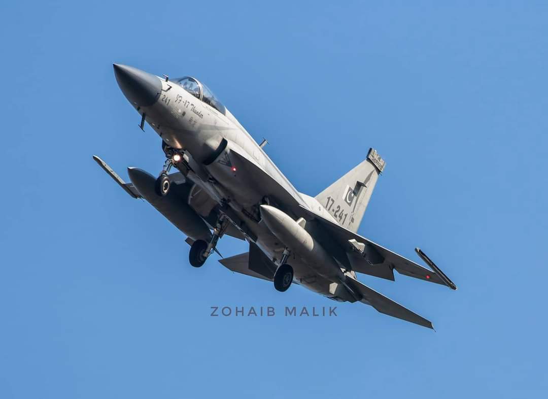 RanaSuhaibphoto's tweet photo. 17-241
U will be missed.
Photo by Zohaib Malik
.
.
#jfthunder #jf17 #jf17thunder #PAF #PakistanAirForce https://t.co/bbgGeBMnpK