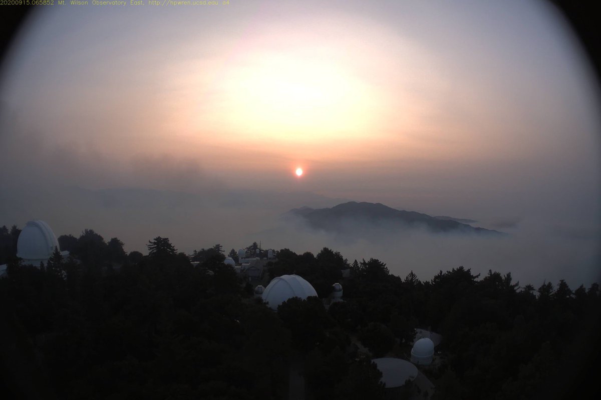 MtWilsonObs's tweet photo. "Rise and and shine" for the #BOBCATFIRE at dawn today. The observatory boundaries are still secure at this time and we have 12 companies of professionals from @LACOFD intending to keep it that way. It's shaping up to be a good day for aerial action, too. https://t.co/1pXP18MBM3