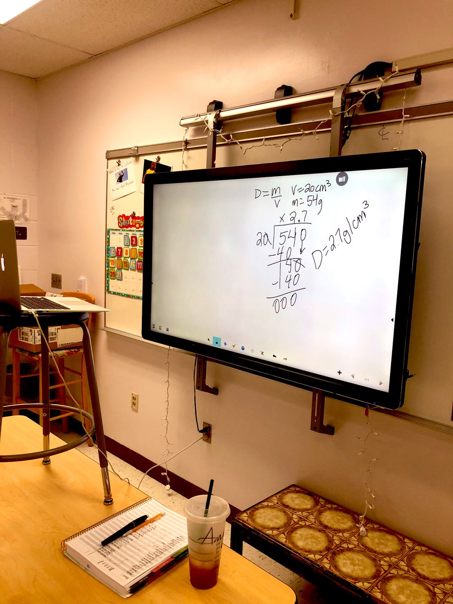 ItsMsHilbert's tweet photo. When you are doing small group and need to demonstrate how to find density...you do what you have to do! @WRMSWolves @ReynSchools #PrideInOurPack #ReynProud https://t.co/7zzTjDU7Jn