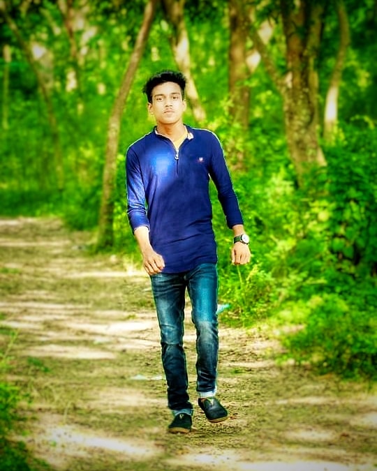 SHISHIRAHMADSH5's tweet photo. ♤♤LOVE YEAR 《2018》 https://t.co/GgoLAAtx9d