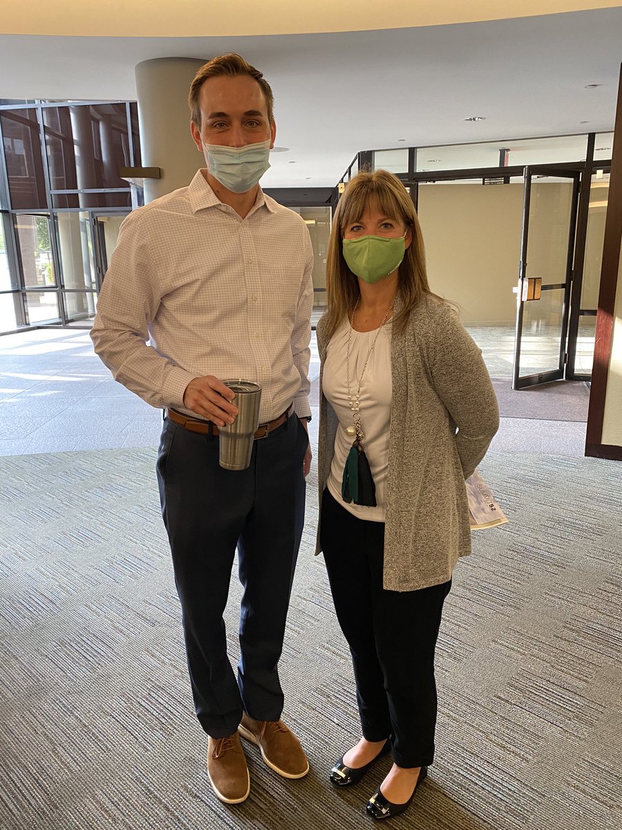 Appreciate <a href="/Colliers_KC/">Colliers Kansas City</a> RC Jensen inviting <a href="/opchamber/">Overland Park Chamber</a> <a href="/bethajohnson/">Beth Johnson</a> + me for a bldg tour of #Summit52 (frmr SwissRe). Open floor plates in a lush park setting. 10 mins from d-town #KC. Apprx. $20 psf all in. 295K sf. @Somera_Road all in for #KC. Great #HQ + shared svcs site.