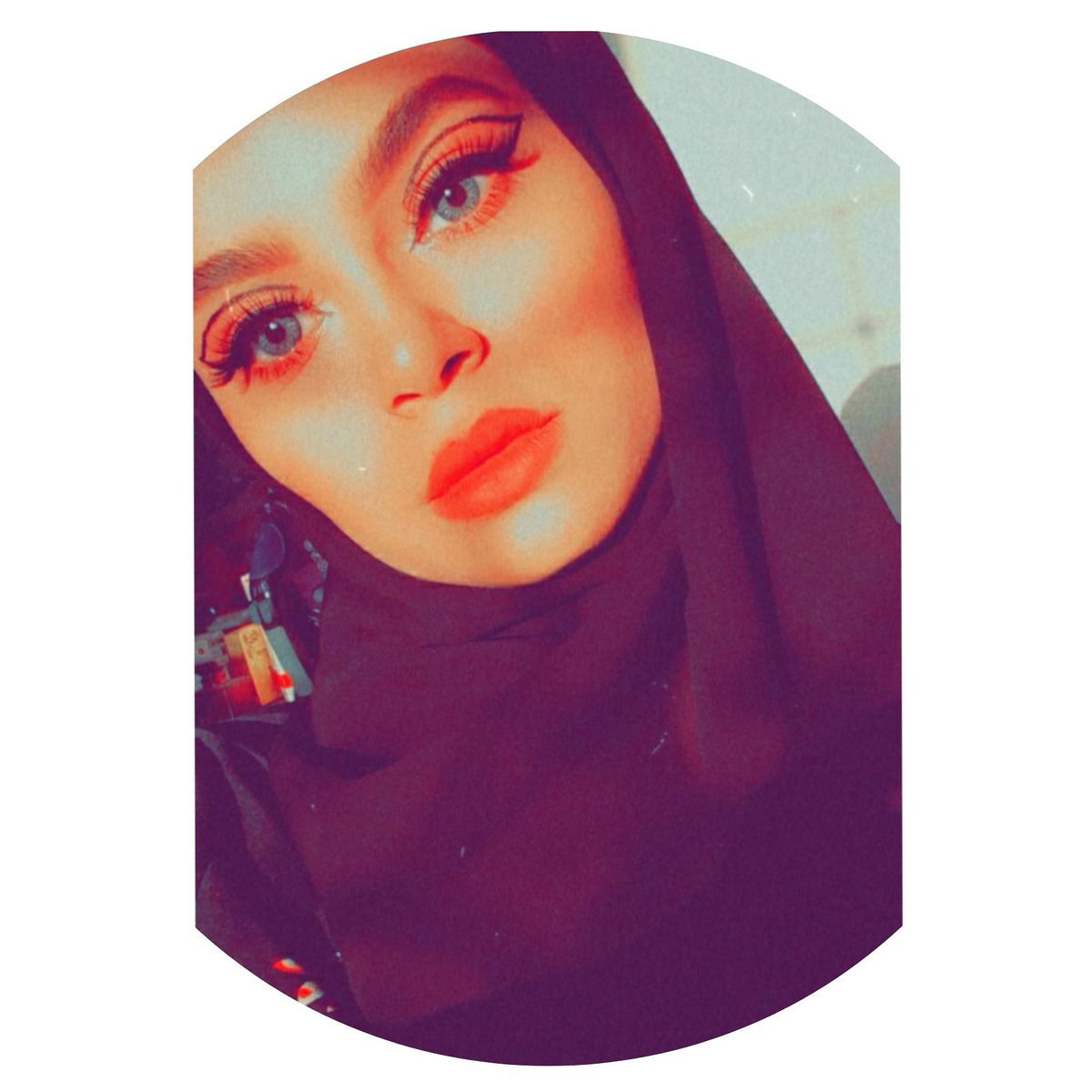 #صورة_ملف_شخصي_جديدة
يا ام كحله شكثر ريحان بعيونك ، غمضي لا يحسدونك 🐎🖤🥀