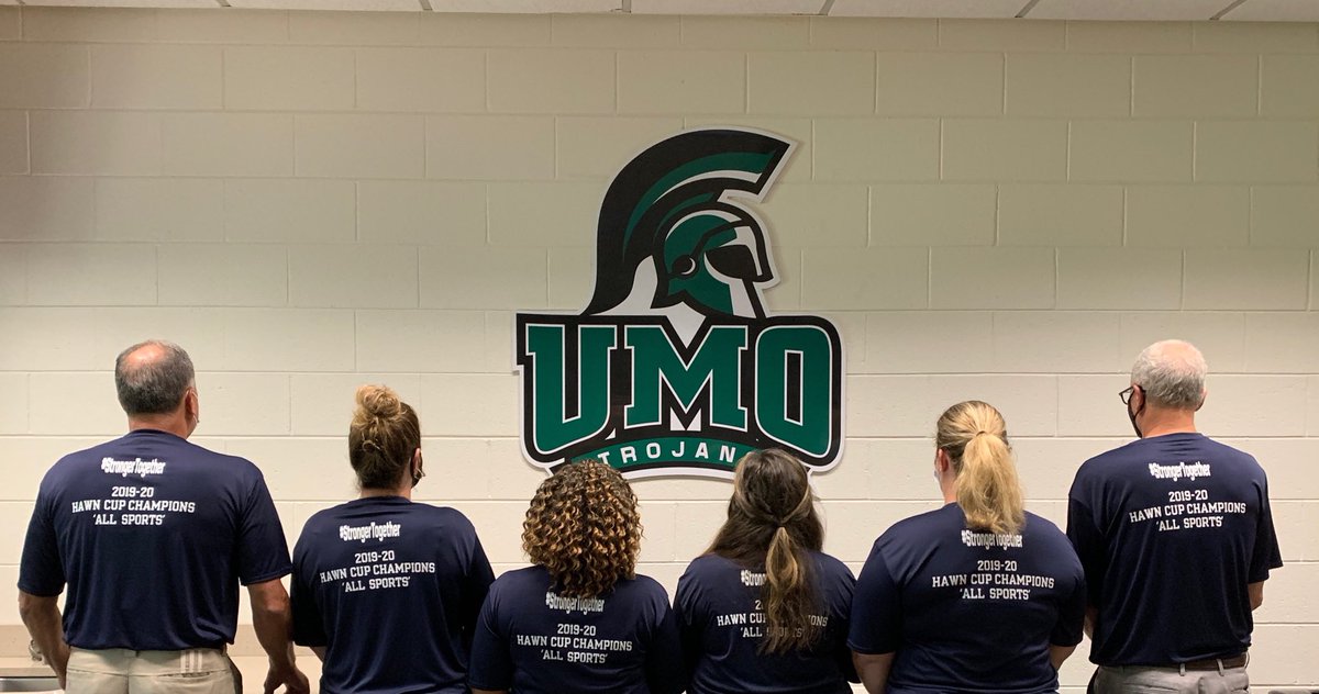 JeffreyMEisen's tweet photo. ⁦@UMOAthletics⁩ representing ⁦@ConfCarolinas⁩. #StrongerTogether #HawnCup #GDTBAT https://t.co/43dluuwRiK