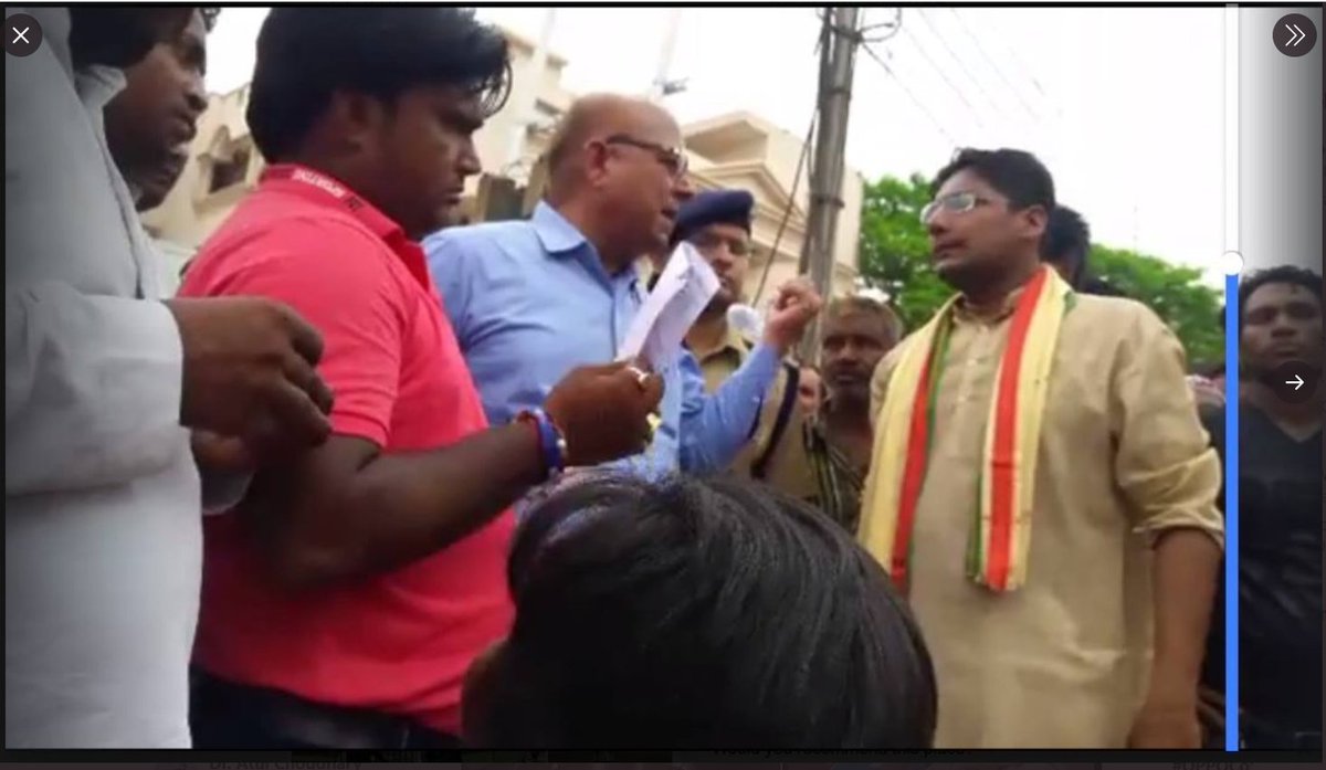 AtulChoudhary87's tweet photo. @nisharai_ggc @CeoNoida @myogiadityanath @Satishmahanaup @prchandna @PankajSinghBJP @dr_maheshsharma #Advocate @RanjanTomar Ji &amp; @nisharai_ggc  Ji - Have a look on these #TwoVideos when I supported them from road to #NOIDACityMagistrate (Shri Ramanuj Singh Ji) by doing #DMGherav (@BNSinghIAS) in 2017

https://t.co/Ughbr70bJV

https://t.co/aYCHVGIO13 https://t.co/lSYBy9UZpd