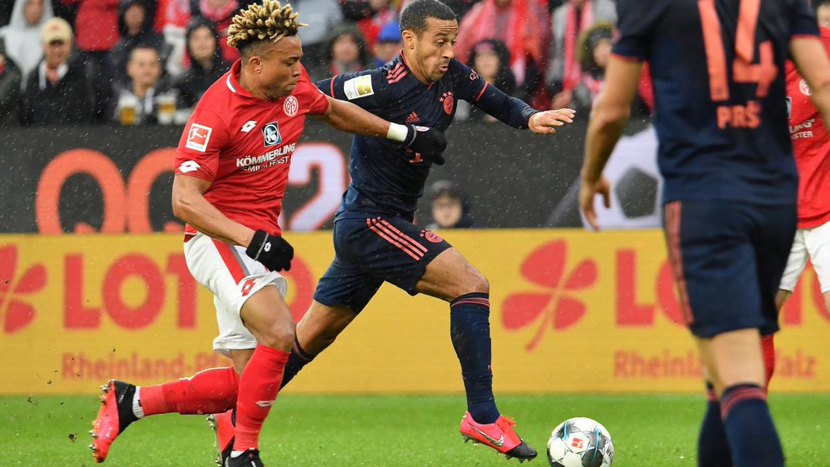9. Thiago's 3-0 against Mainz awayThis goal just shows the elegance of Thiago. An absolute magnificent solo against several opponents! One of if not the most beautiful goal of the season.